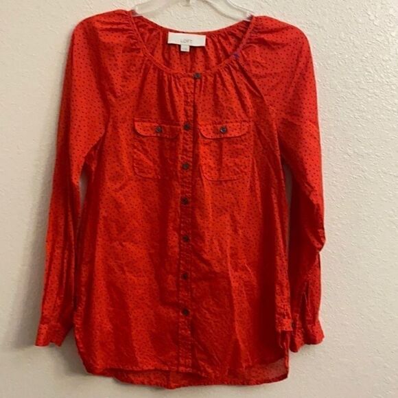 Loft Bundle sizes on pictures!! All in good shape. - Picture 3 of 7